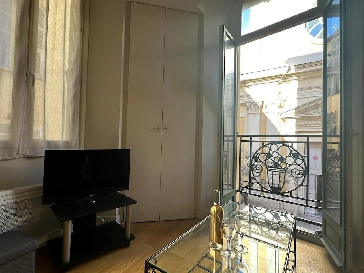 New ! Charmant Spacieux 2P Vieux-Nice Calme شقة نيس