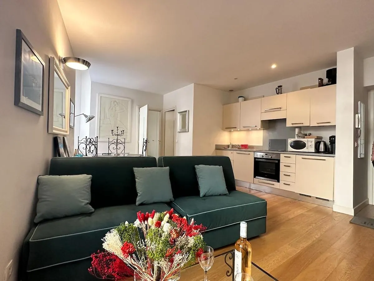 New ! Charmant Spacieux 2P Vieux-Nice Calme Appartamento Nizza